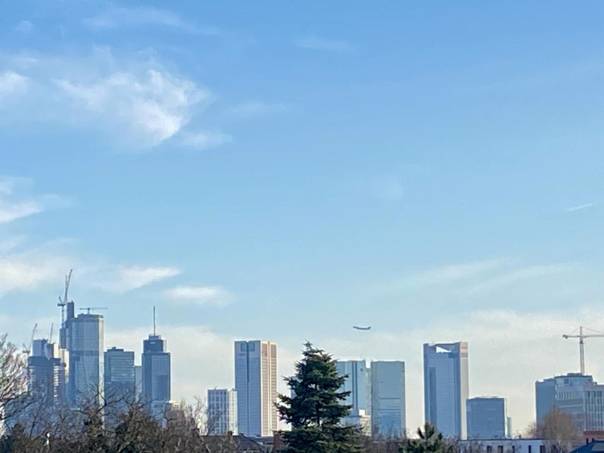 Schoenes Erwachen Im Frankfurter Penthouse Франкфурт-на-Майні Екстер'єр фото